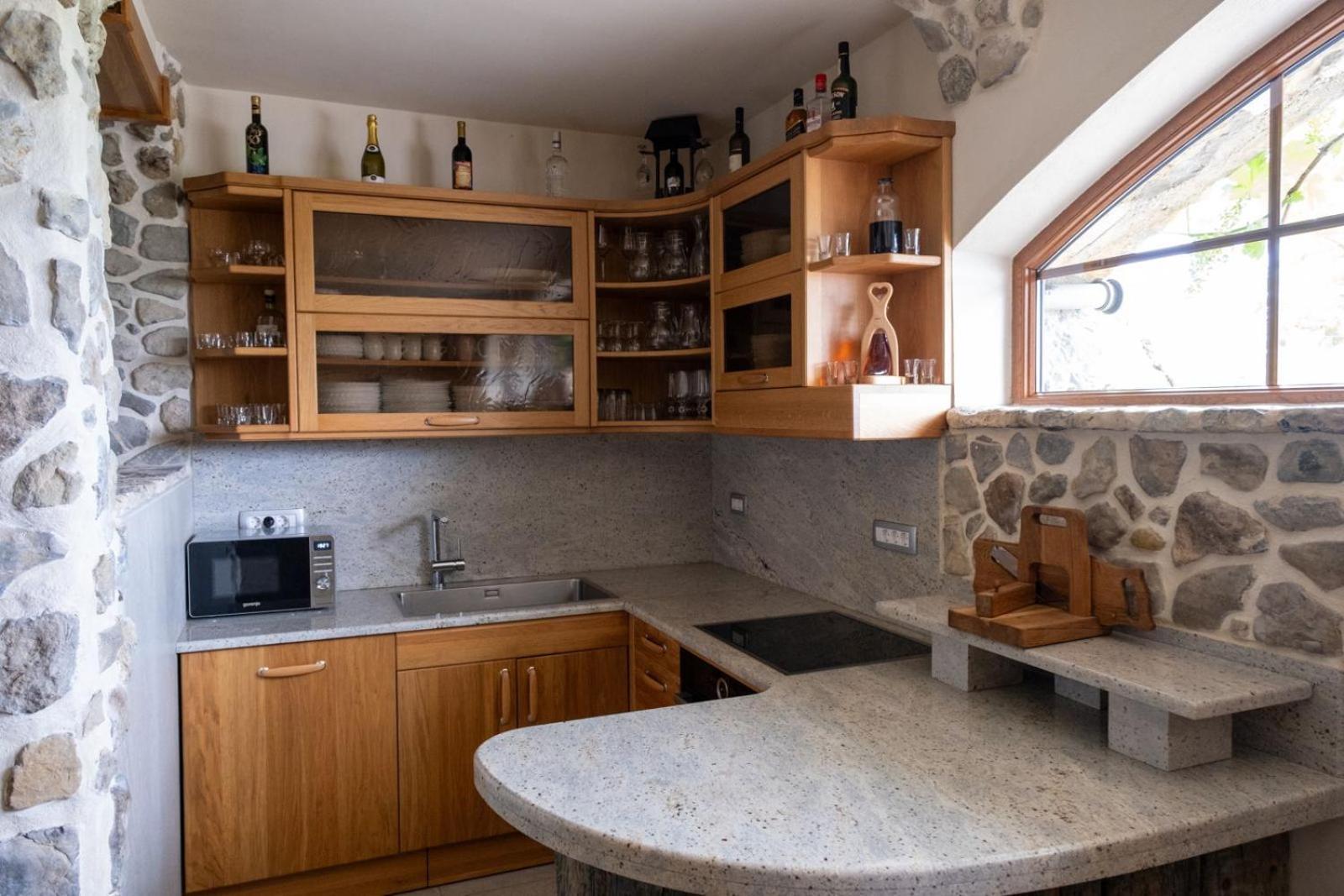 Zerko Holiday Home - Vineyard Chalet With Sauna And Jacuzzi Free Mirna Exterior photo